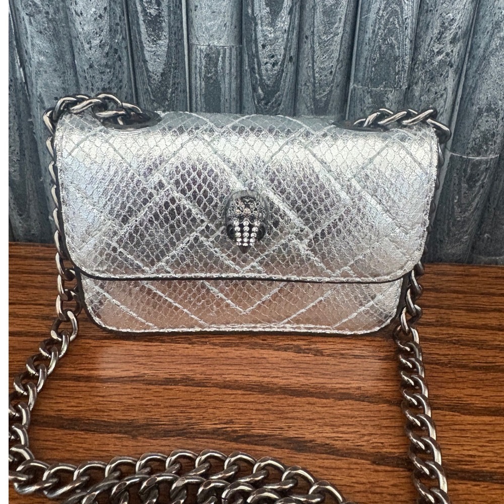 Kurt Geiger London Kensington Micro Crossbody Bag Silver Metallic Snake


 Eagle - Picture 2 of 6